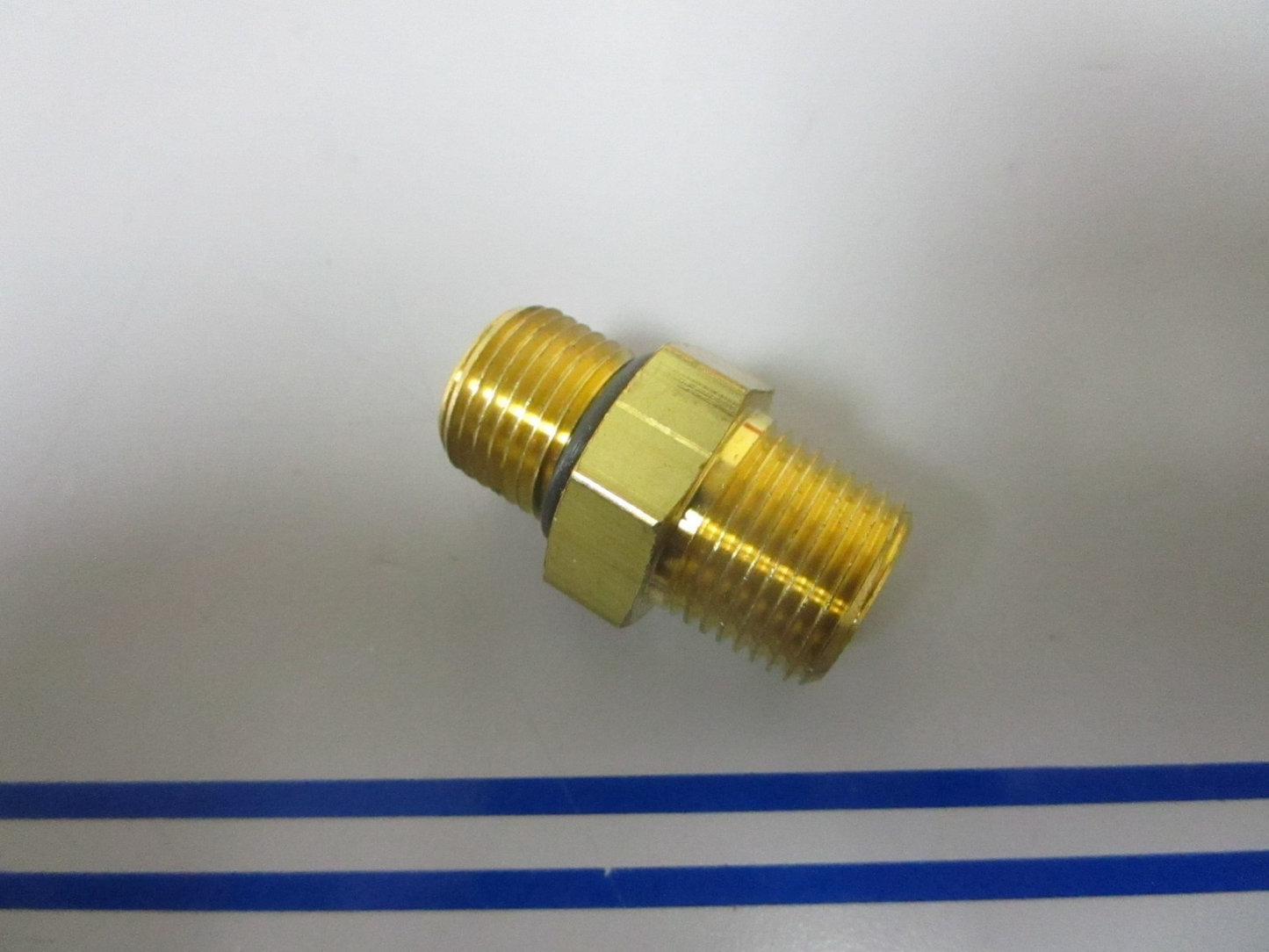 *NEW OEM* 0720 Volvo Penta Fitting 3853493
