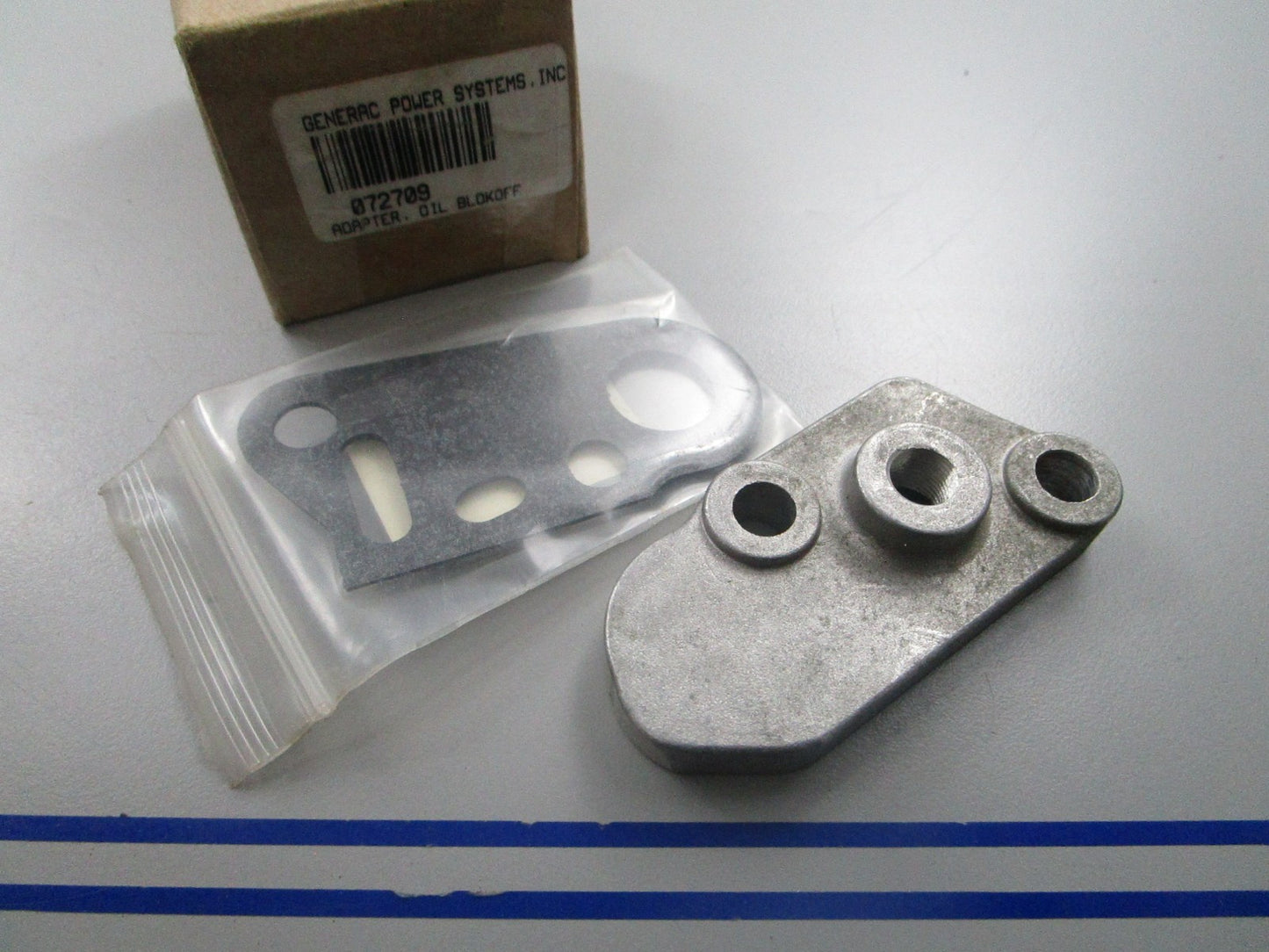 *NEW OEM* 0810 Generac Oil Blokoff Adapter 072709