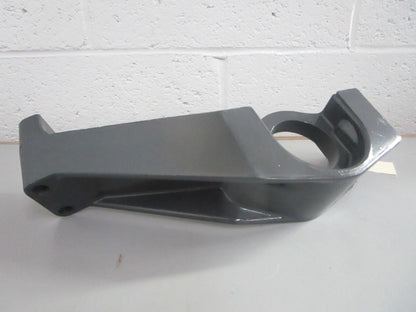 NEW OEM 914495 0914495 OMC Johnson Evinrude Bracket 0820