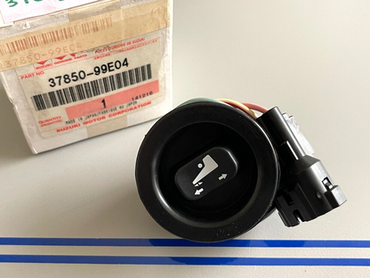 *NEW OEM* 0720 Suzuki Power Trim Tilt Switch 37850-99E04