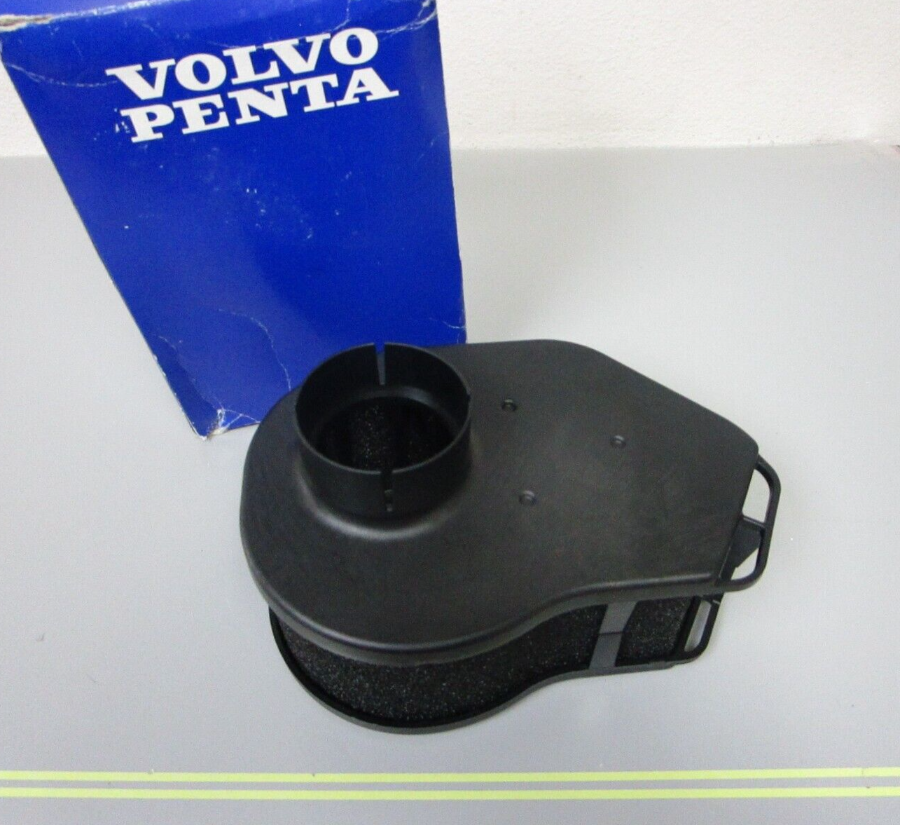 *NEW OEM* 0720 Volvo Penta Air Cleaner 21379288