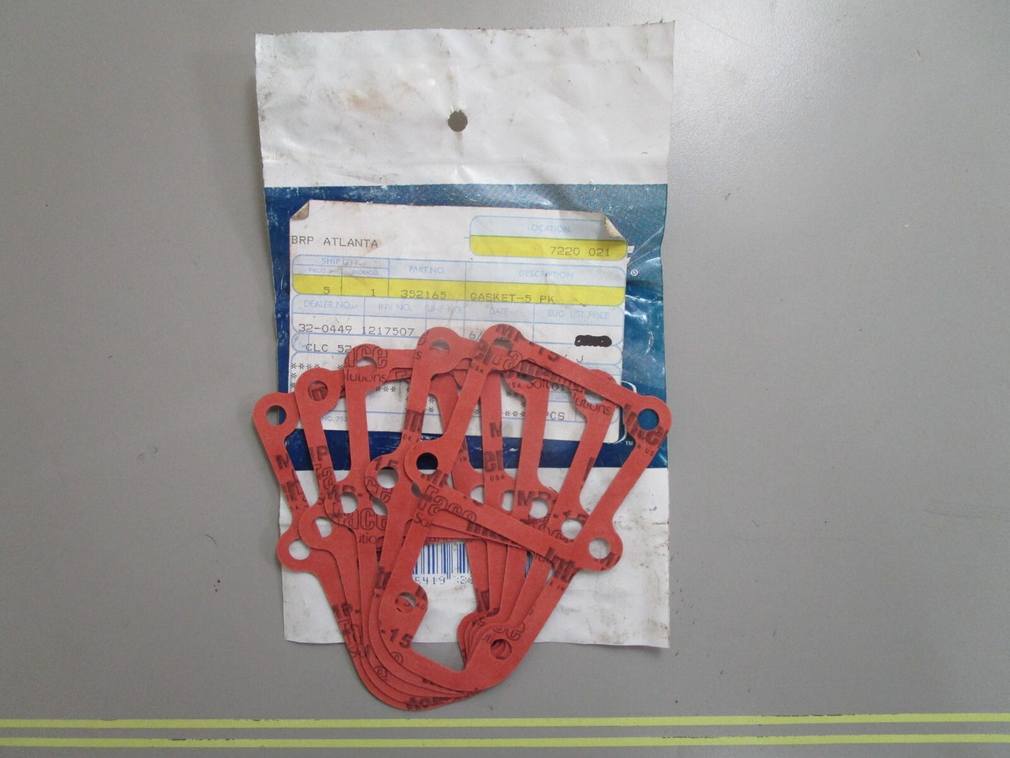 *NEW OEM* (LOT OF 5) 0810 OMC Johnson Evinrude Gasket 352165 0352165