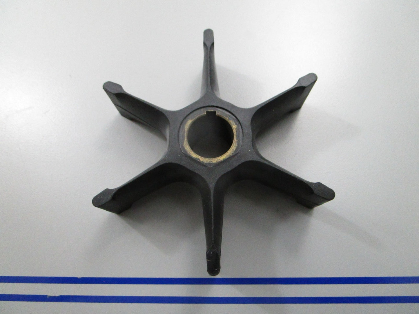 *NEW OEM* 0810 Mercury Quicksilver Water Pump Impeller 802317