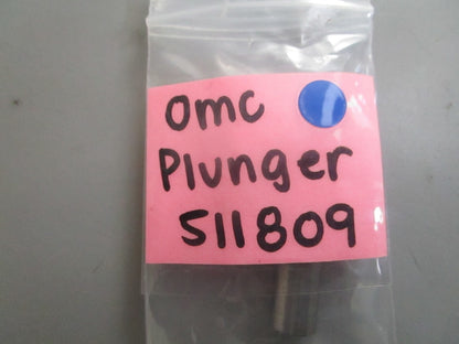 *NEW OEM* 0810 OMC Johnson Evinrude Plunger 511809 0511809