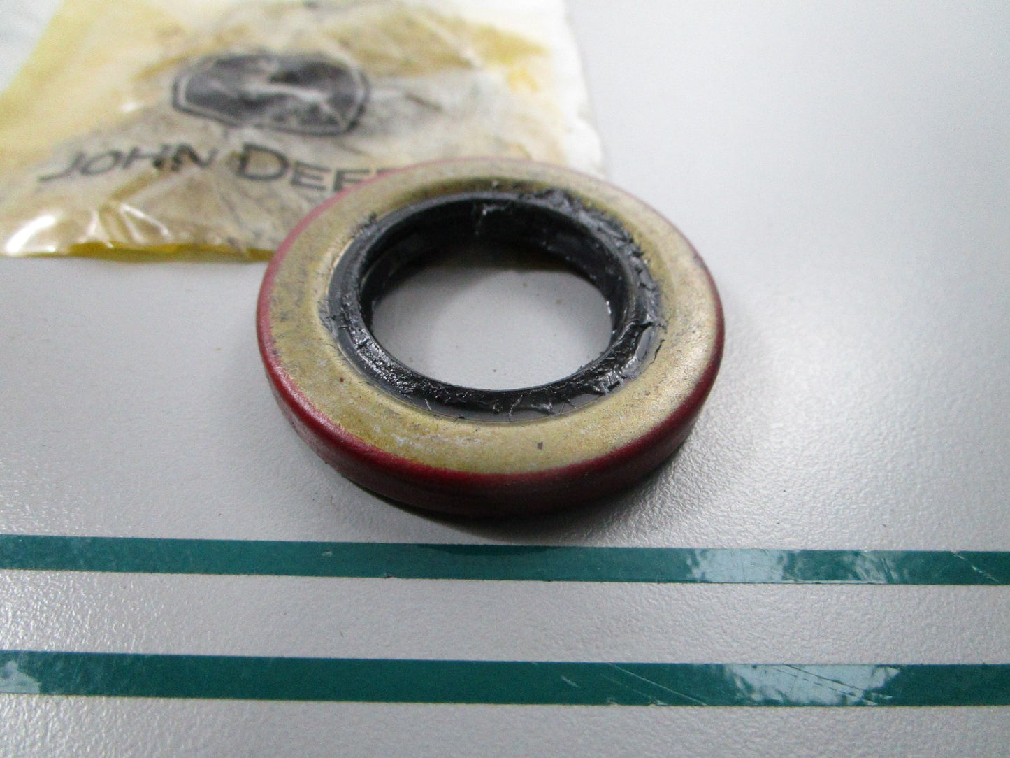 NEW OEM M86850 John Deere Seal 0810