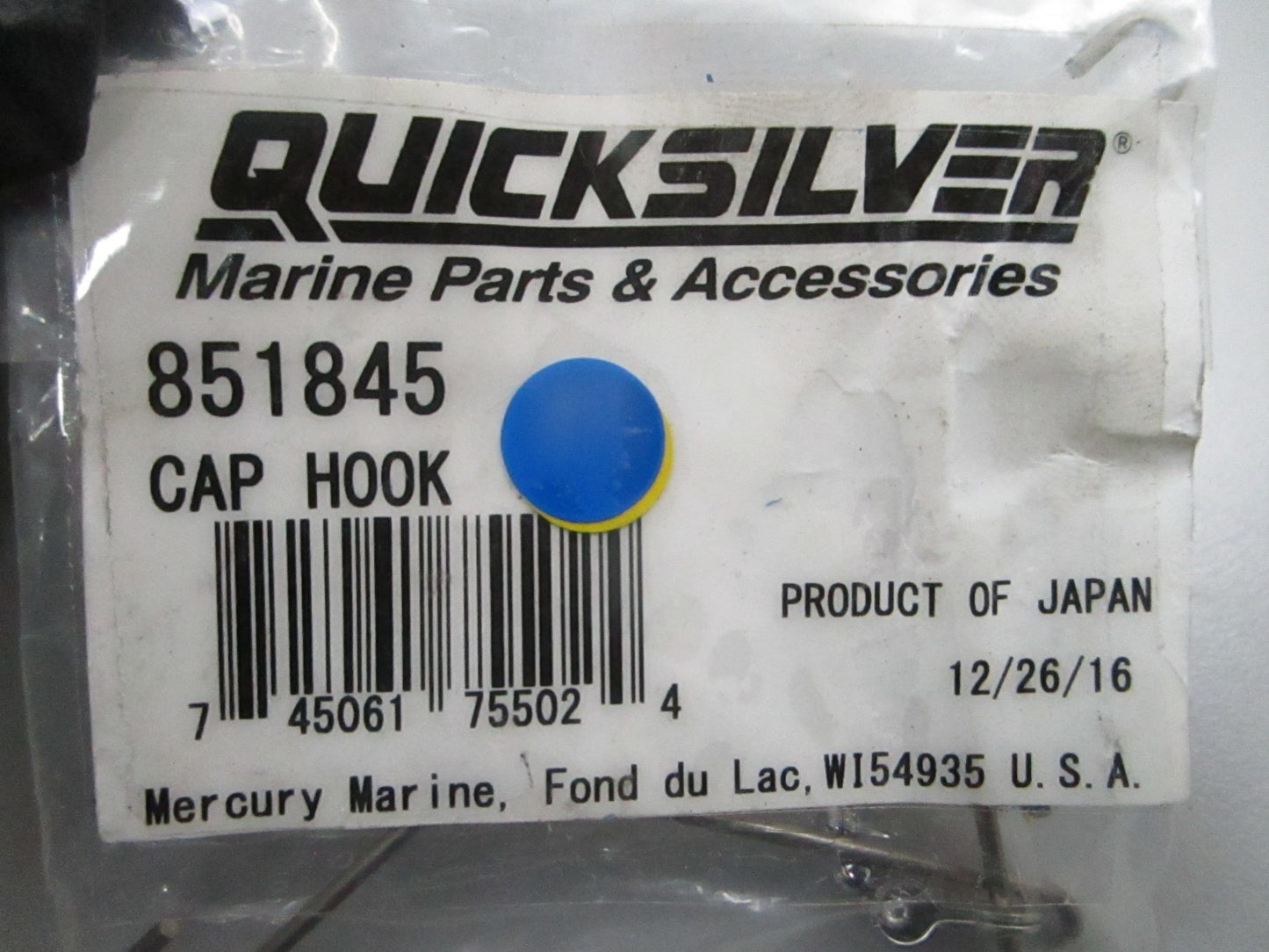 *NEW OEM* 0810 Mercury Quicksilver Cap Hook 851845