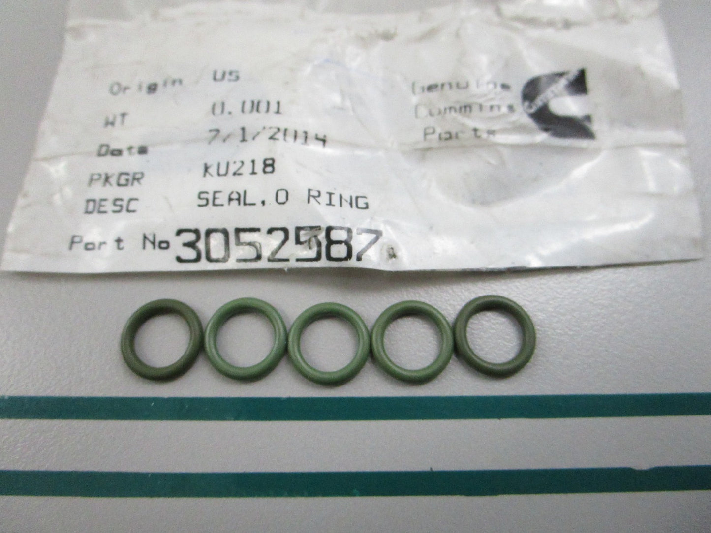 NEW OEM (LOT OF 5) 3052587 Cummins O-Ring 0810