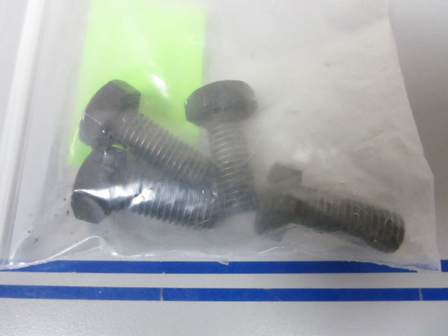 *NEW OEM* (LOT OF 4) 0810 Volvo Penta Hexagon Screw 946379