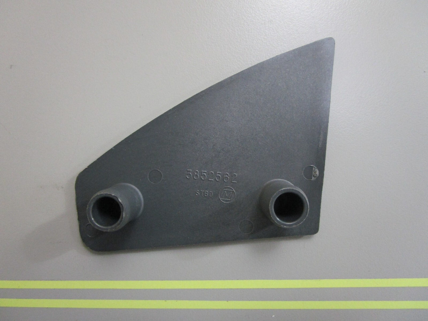 *NEW OEM* 0810 OMC Johnson Evinrude Thrust Plate 911838 0911838