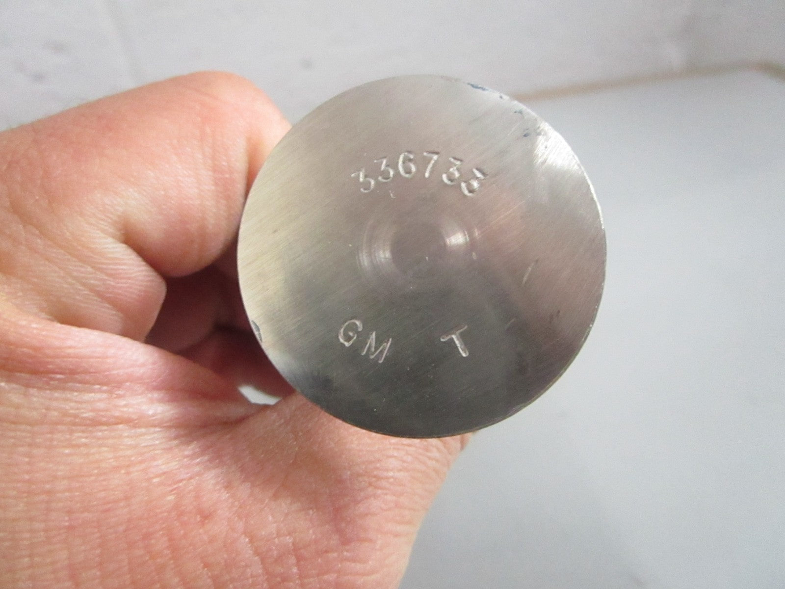 NEW OEM 835541 Volvo Penta Exhaust Valve 0820