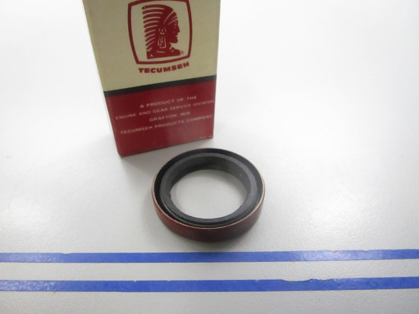 NEW OEM 788008 Tecumseh Oil Seal 0810