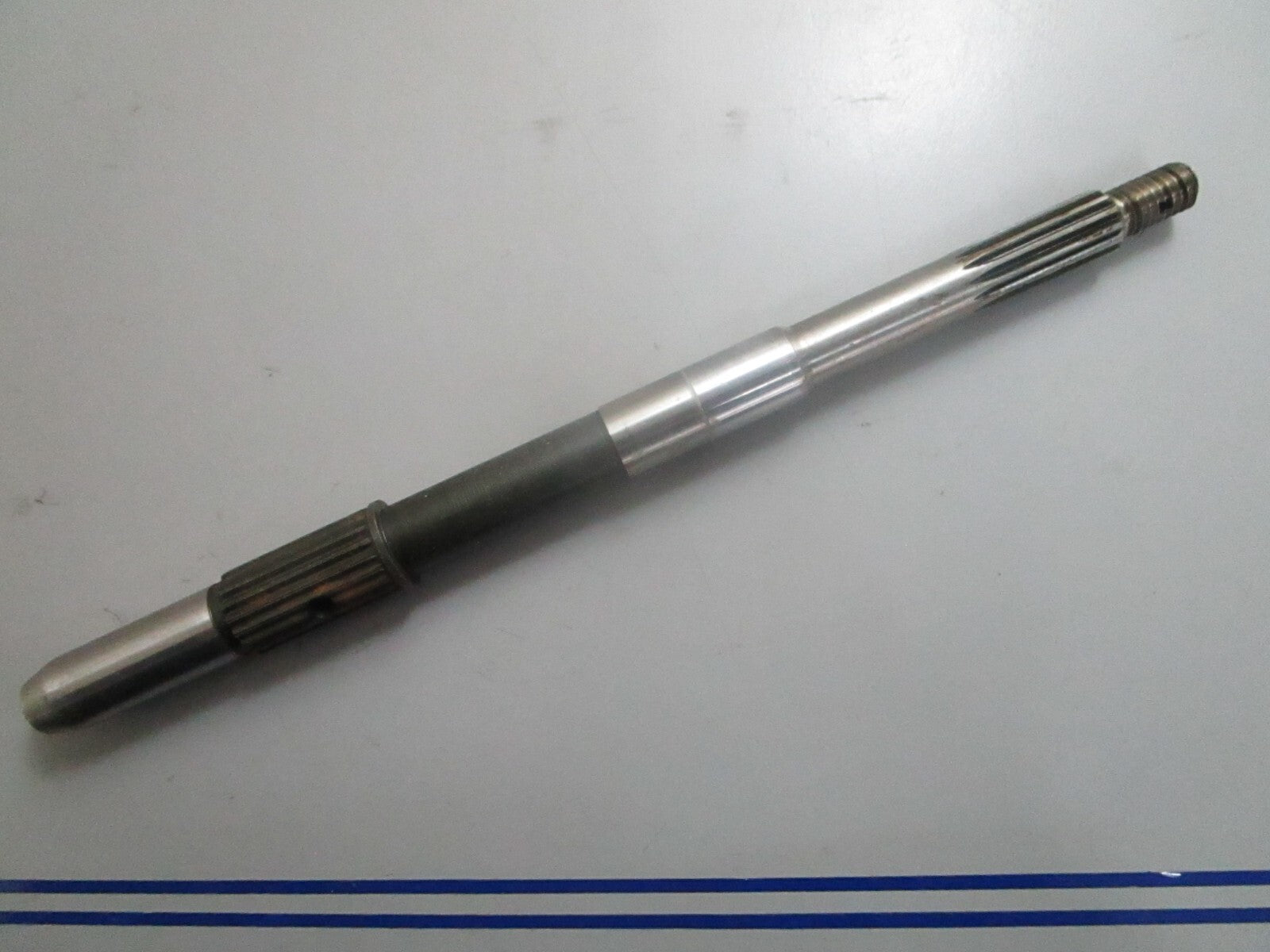 *NEW OEM* 0820 OMC Johnson Evinrude Prop Shaft 341223 0341223