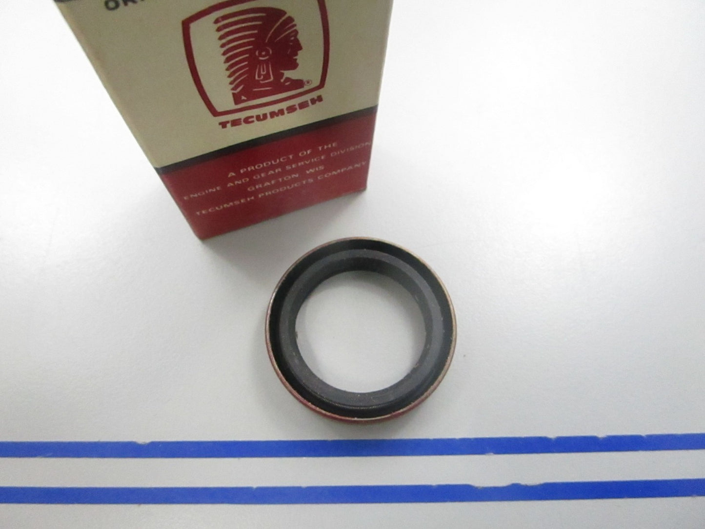 NEW OEM 788008 Tecumseh Oil Seal 0810
