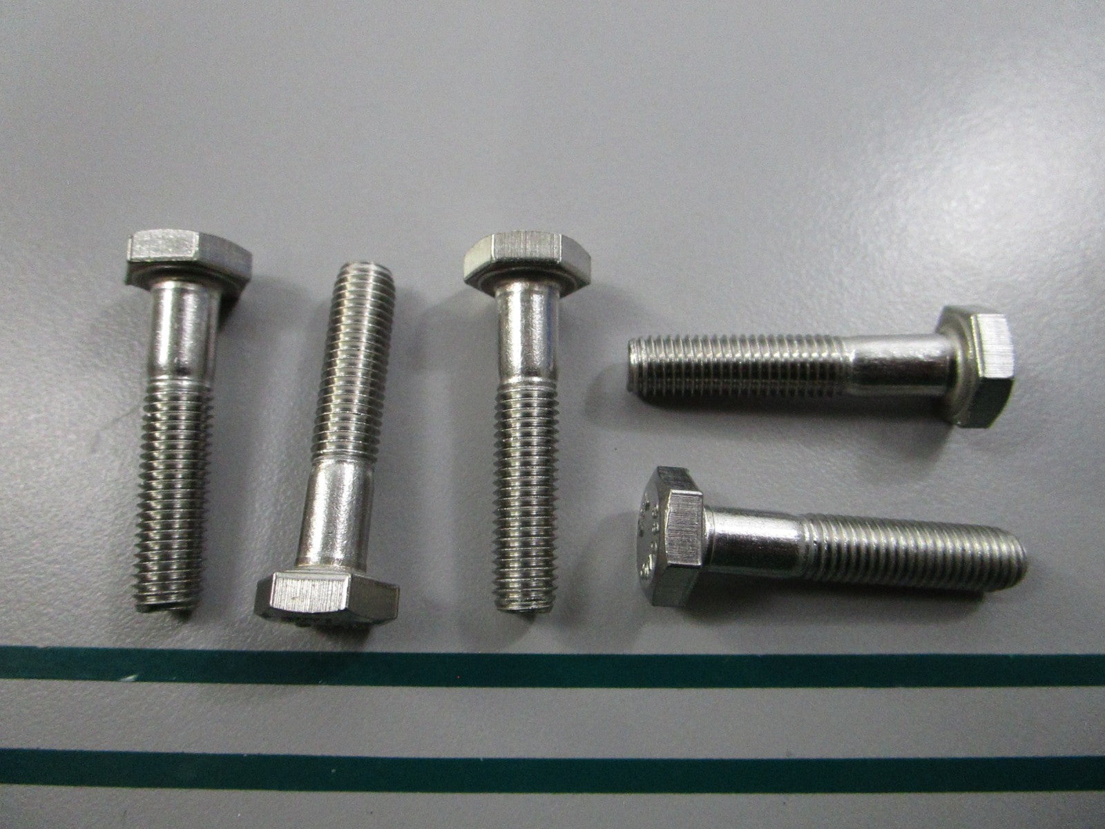 NEW OEM (LOT OF 5) 10-56500 Mercury Quicksilver Screw 0810