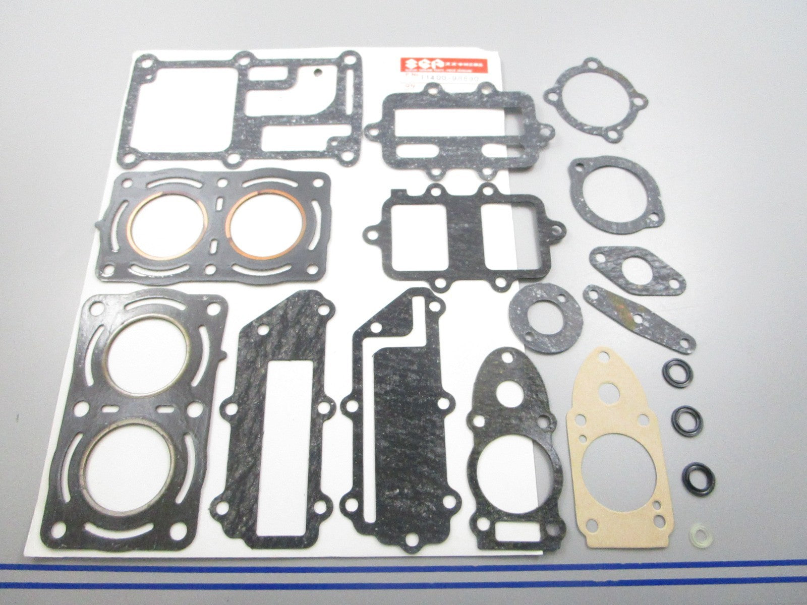NEW OEM 11400-98890 Suzuki Gasket Set 0810