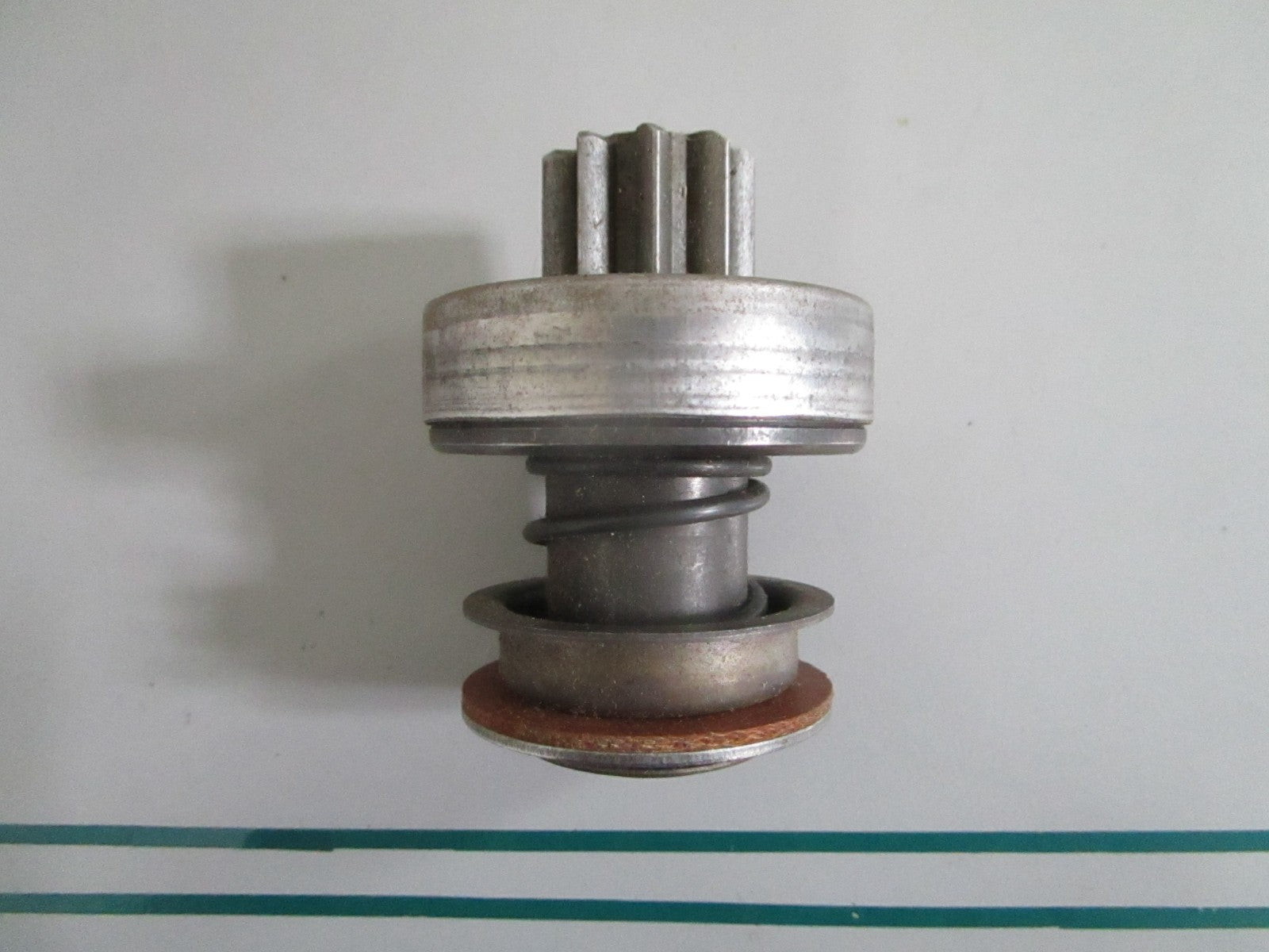 NEW OEM 0001516813 2006209471 Mercedes-Benz Bosch Starter Pinion 0820