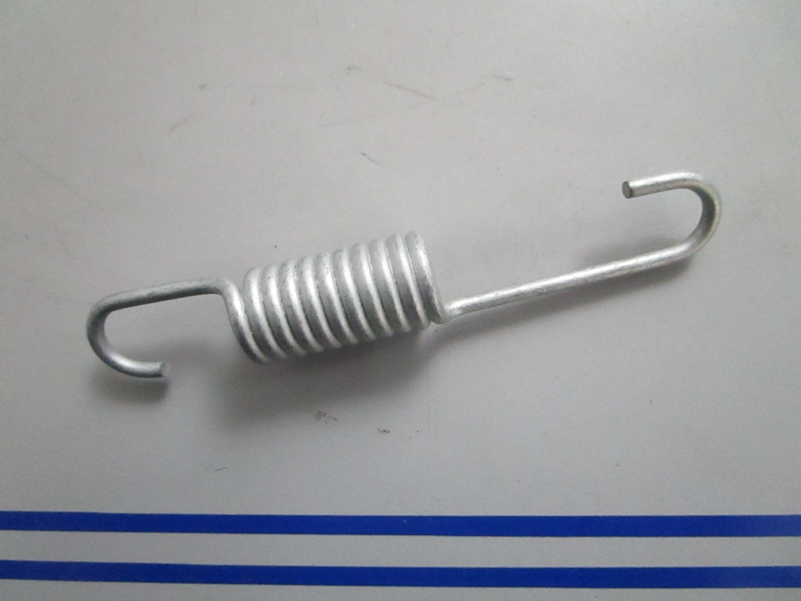 *NEW OEM* 0820 Suzuki Spring 09443-13021