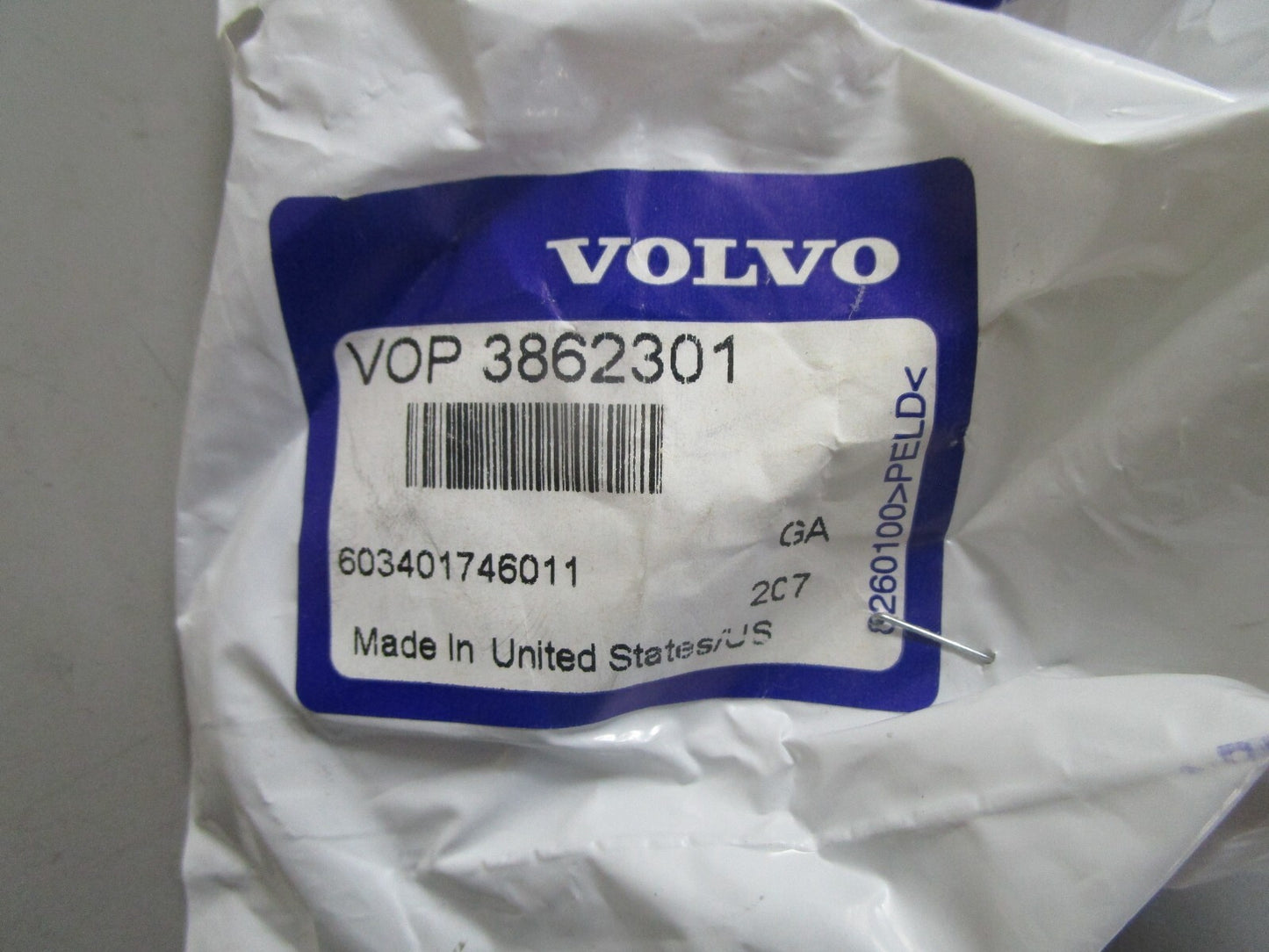 *NEW OEM* 0820 Volvo Penta Bracket 3862301