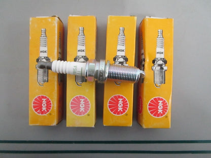 NEW OEM (LOT OF 4) LFR5A-11 NGK Spark Plug 0820