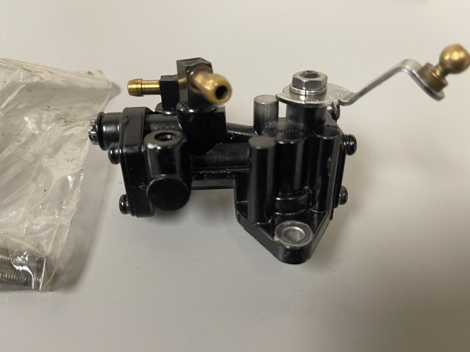 NEW OEM 44345T3 Mercury Oil Pump 0670