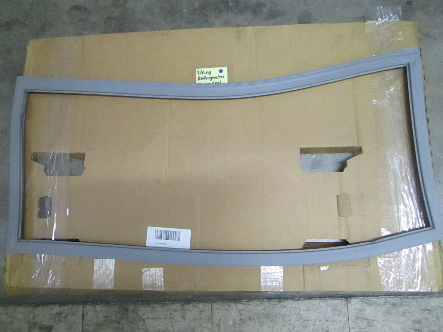 *NEW OEM* 0820 Viking Refrigerator Door Seal 055699-000