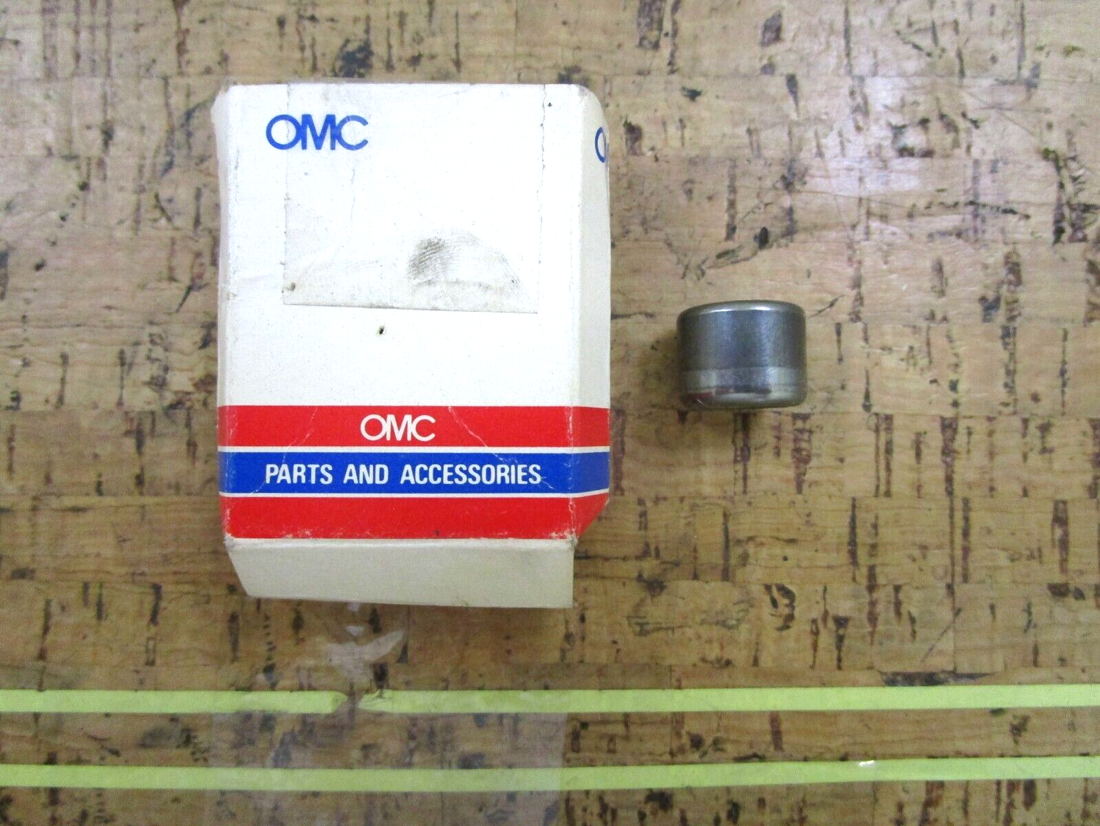 *NEW OEM* 0750 OMC Johnson Evinrude NEEDLE BEARING 389369 0389369