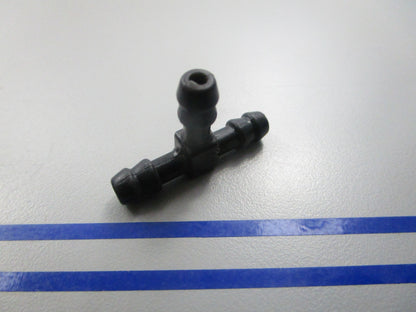 NEW OEM 313537 0313537 OMC Johnson Evinrude Tee Fitting 0810