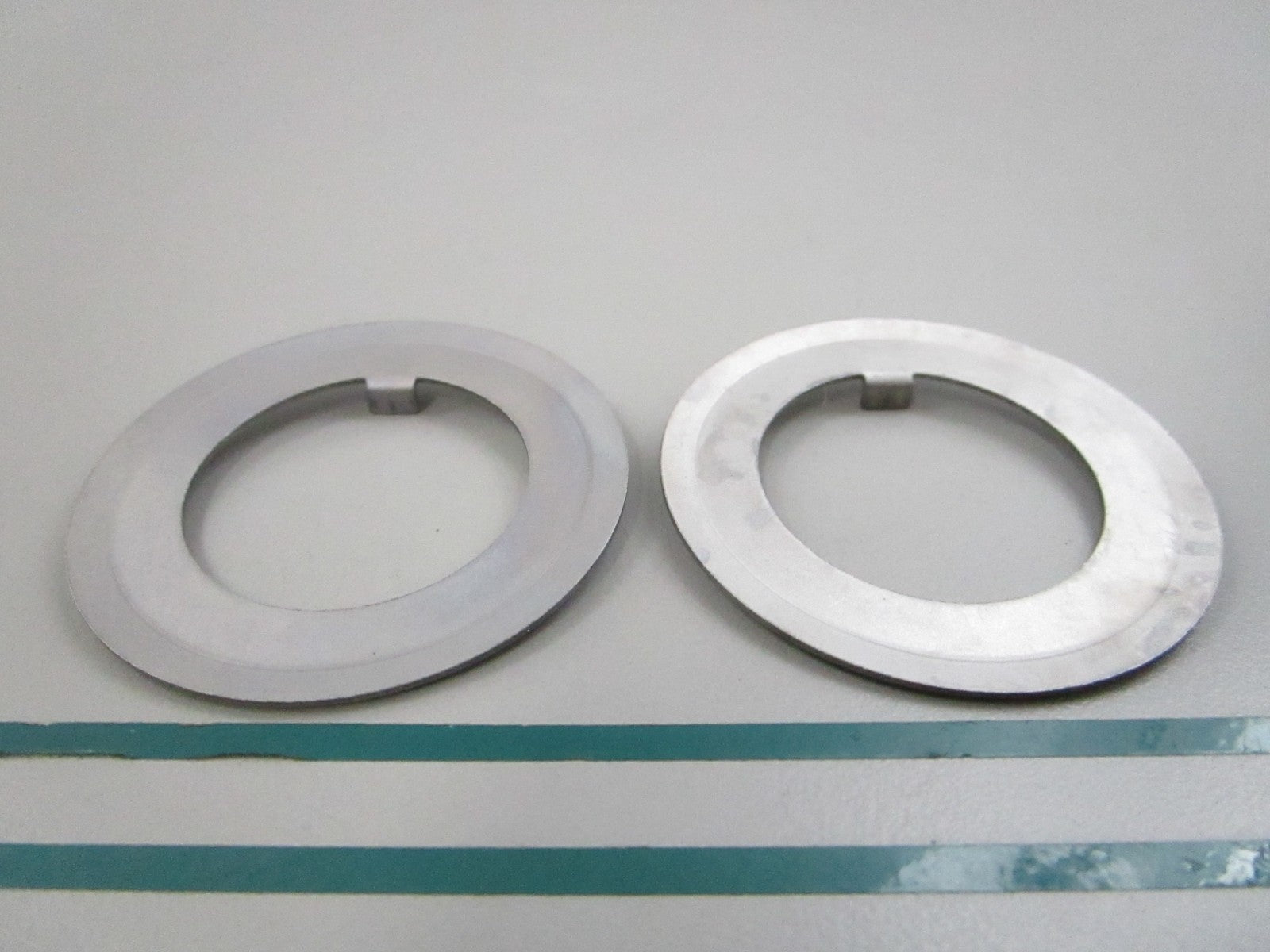 NEW OEM (LOT OF 2) 90214-30003-00 Yamaha Claw Washer 0810