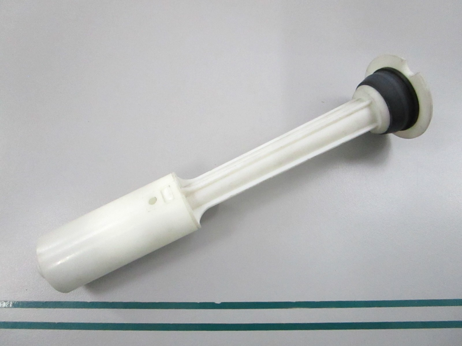 NEW OEM 1405400017 Mercedes-Benz Fluid Level Sensor 0810