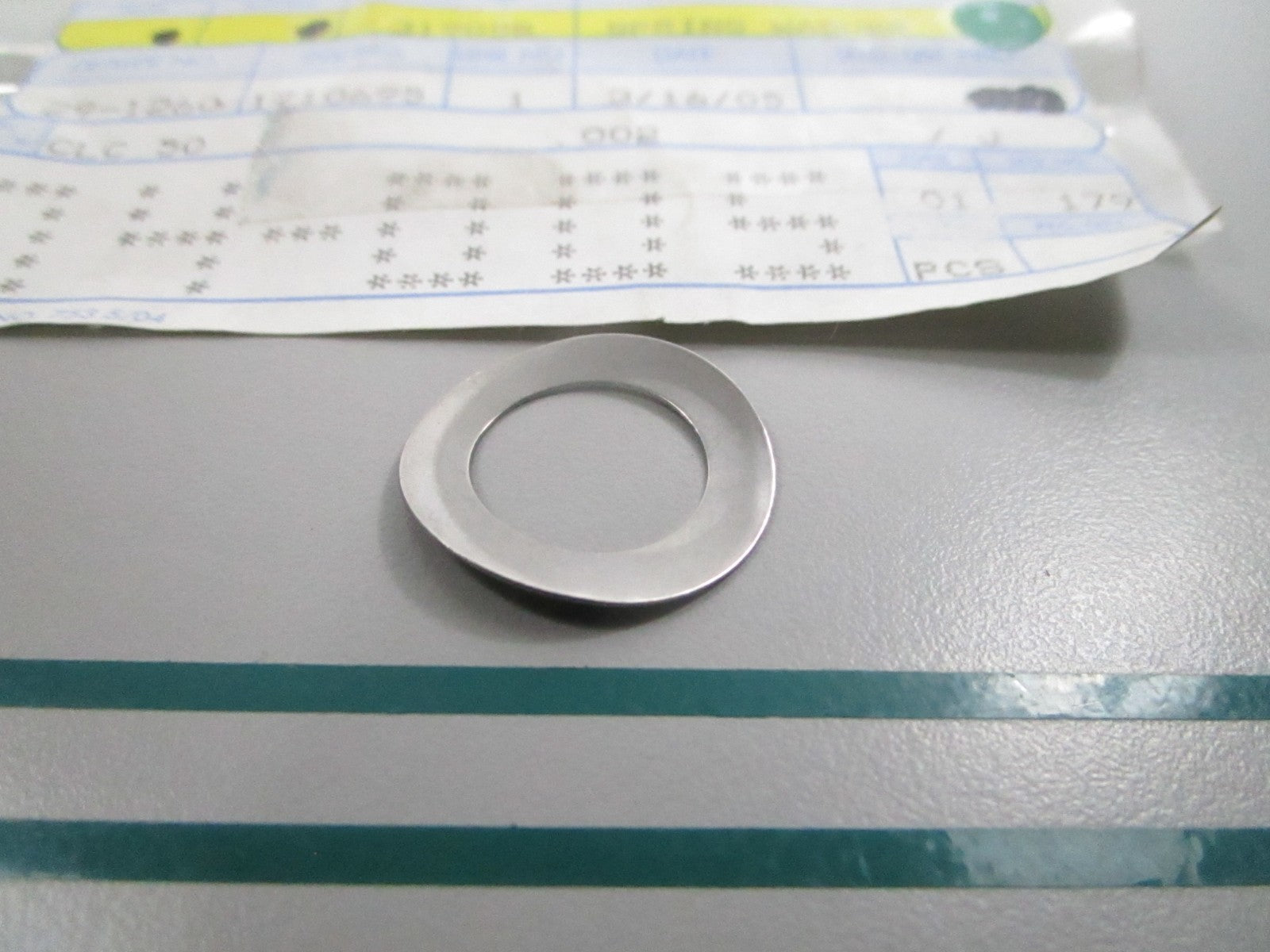 NEW OEM 319058 0319058 OMC Johnson Evinrude Spring Washer 0810