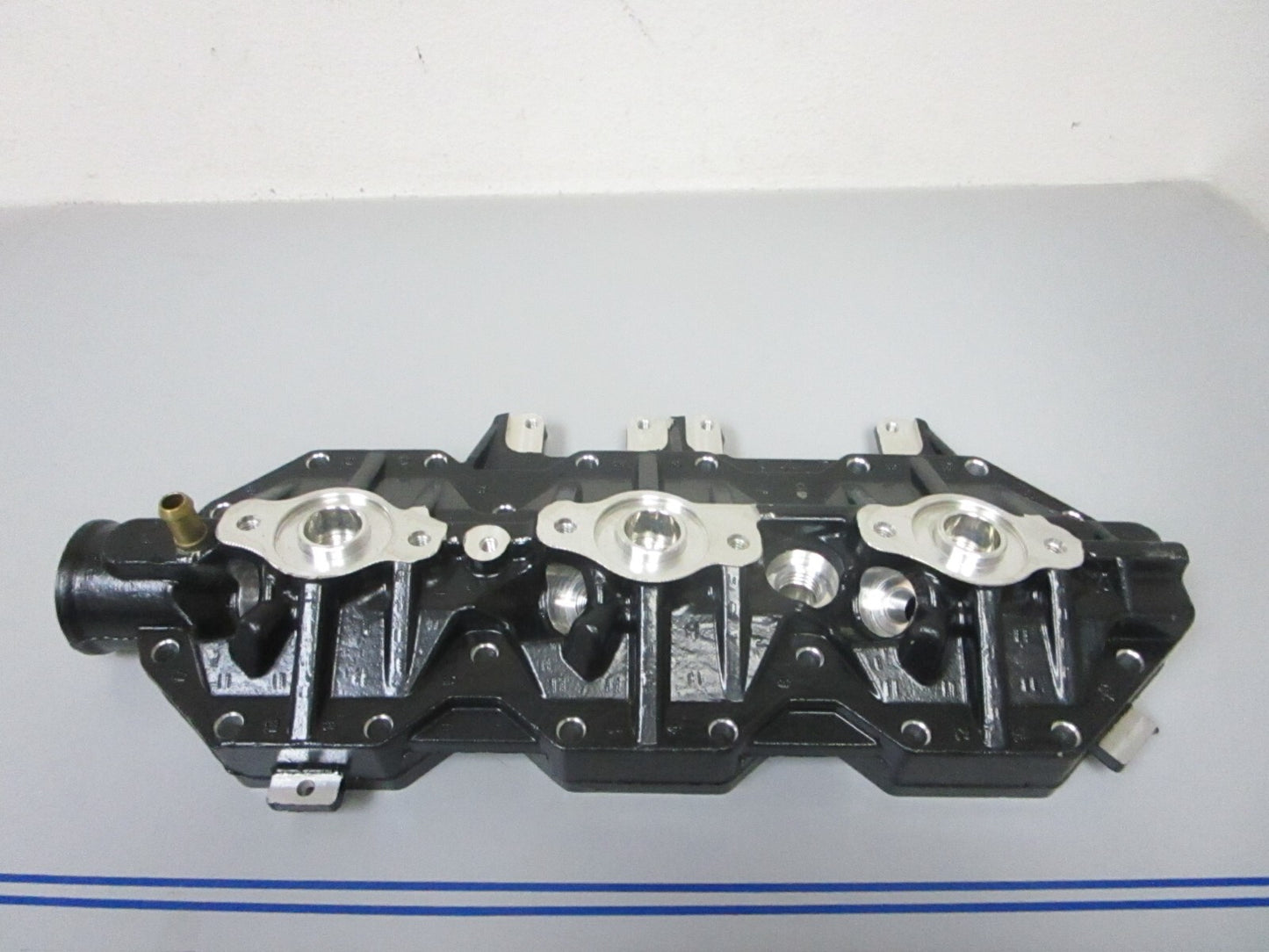 *NEW OEM* 0720 OMC Evinrude 200 225 250 hp 2000 Port Cylinder Head 5001509