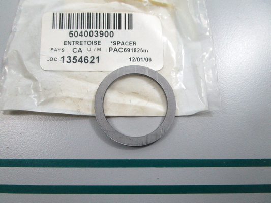 NEW 504003900 Ski-Doo Spacer 0810