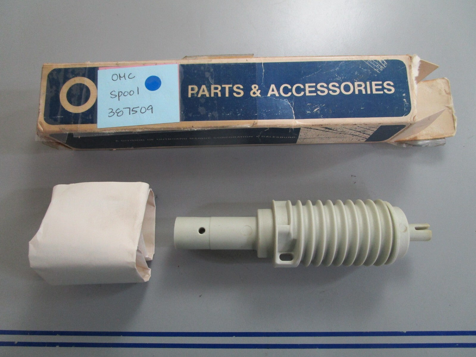 *NEW OEM* 0820 OMC Johnson Evinrude Spool 387509 0387509
