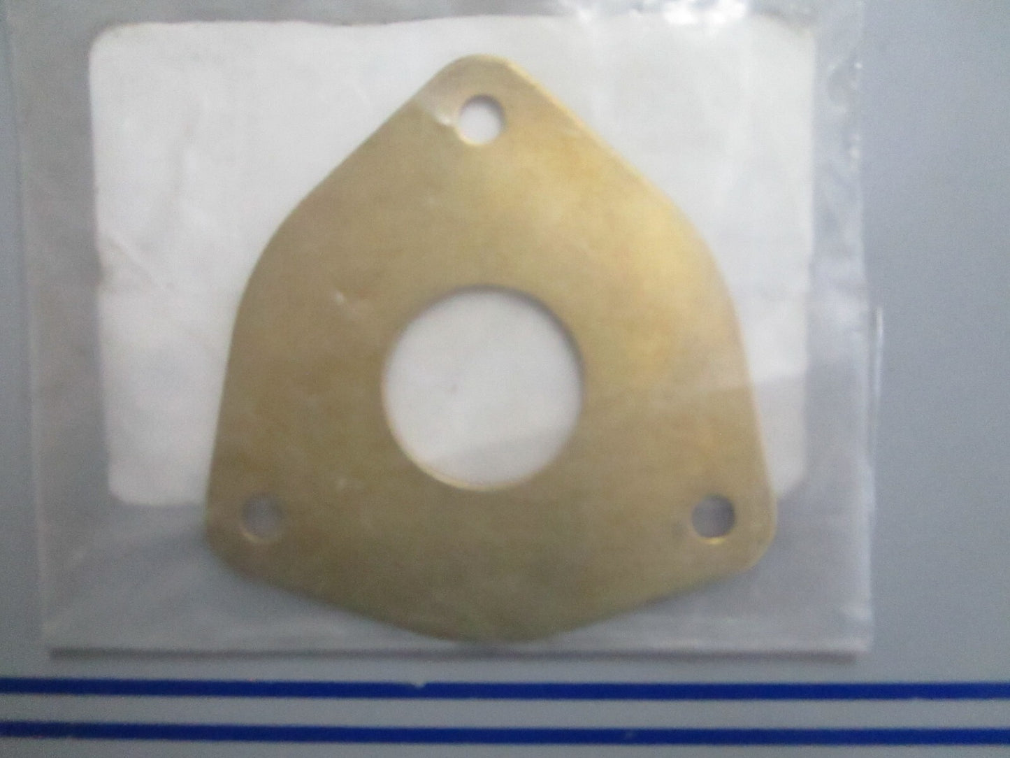 *NEW OEM* 0820 OMC Johnson Evinrude End Plate 3854295