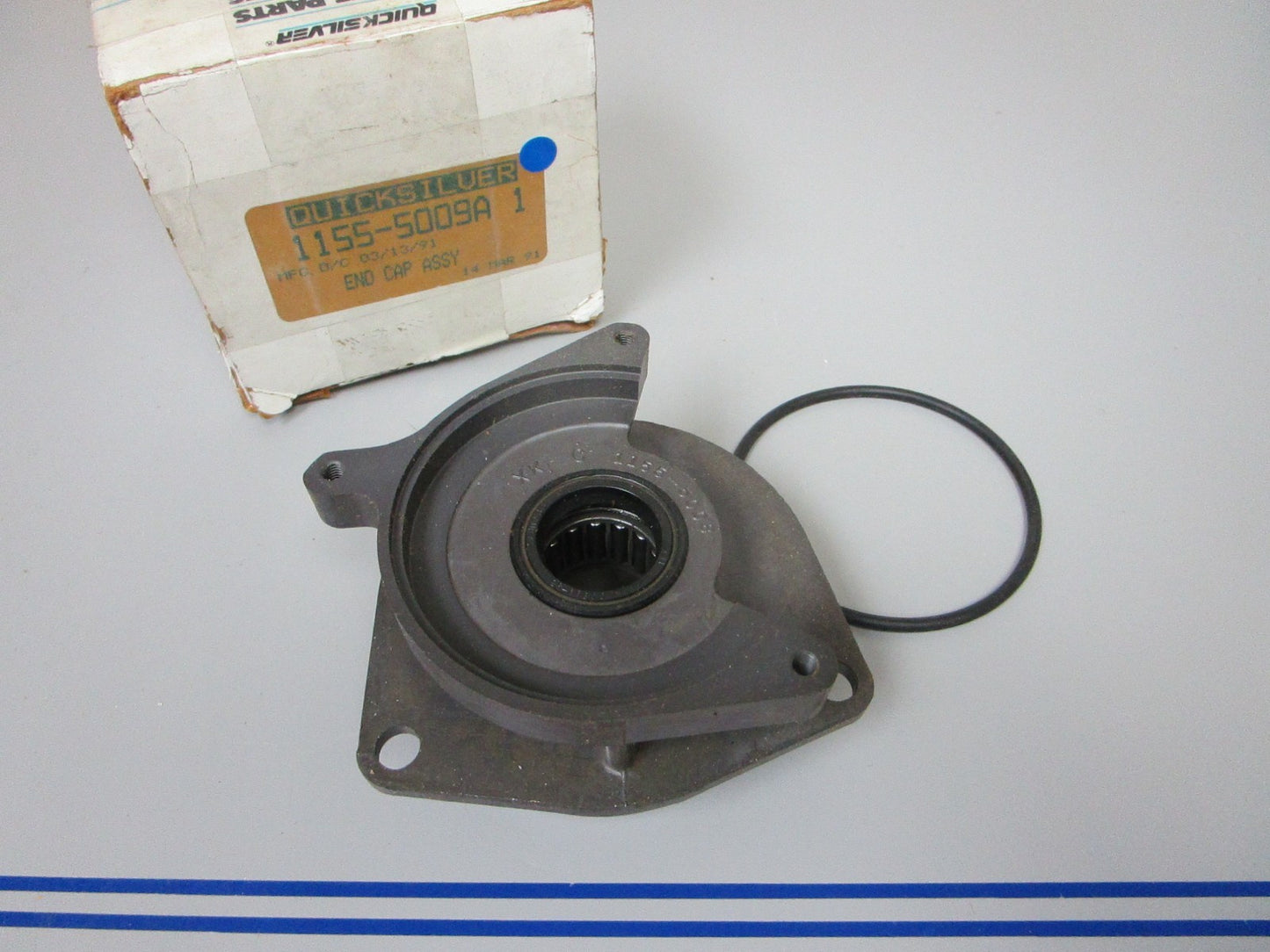 NEW OEM 1155-5009A1 Mercury Quicksilver End Cap Assembly 0720