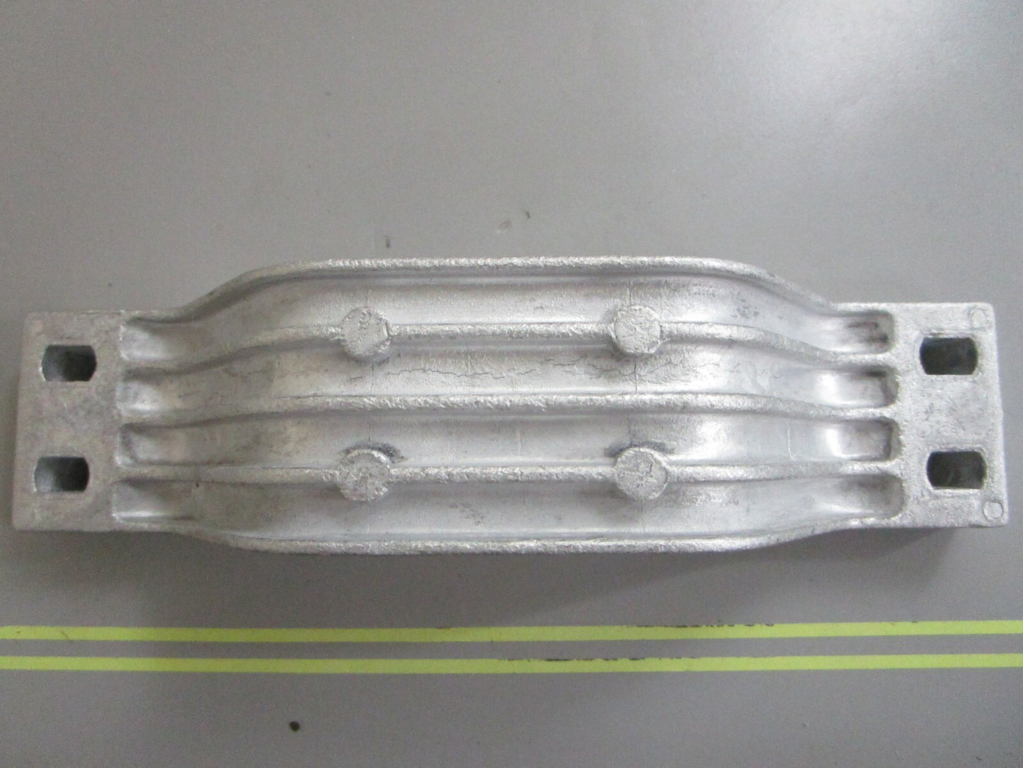 *NEW OEM* 0810 Yamaha Anode 6G5-45251-02