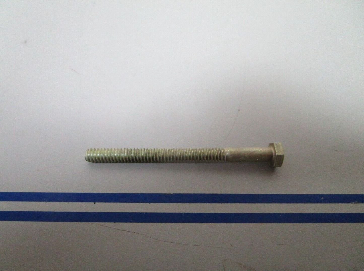 *NEW OEM* 0810 OMC Johnson Evinrude Screw 311753 0311753