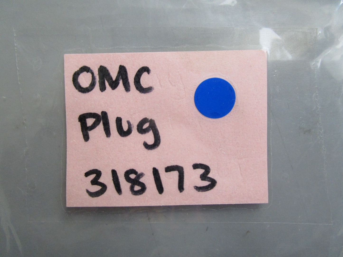*NEW OEM* (LOT OF 3) 0820 OMC Johnson Evinrude Plug 318173 0318173