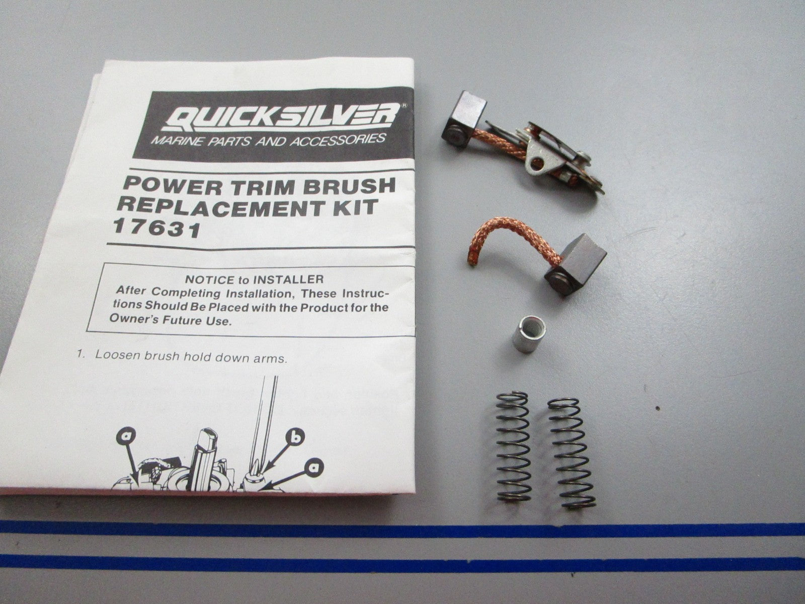 NEW OEM 17631A1 Mercury Quicksilver Brush Set 0810