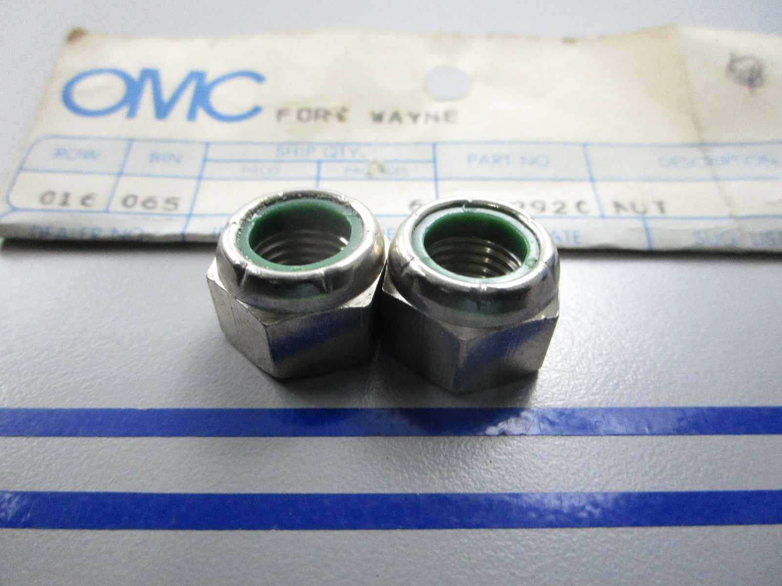 NEW OEM (LOT OF 2) 912920 0912920 OMC Johnson Evinrude Nut 0810