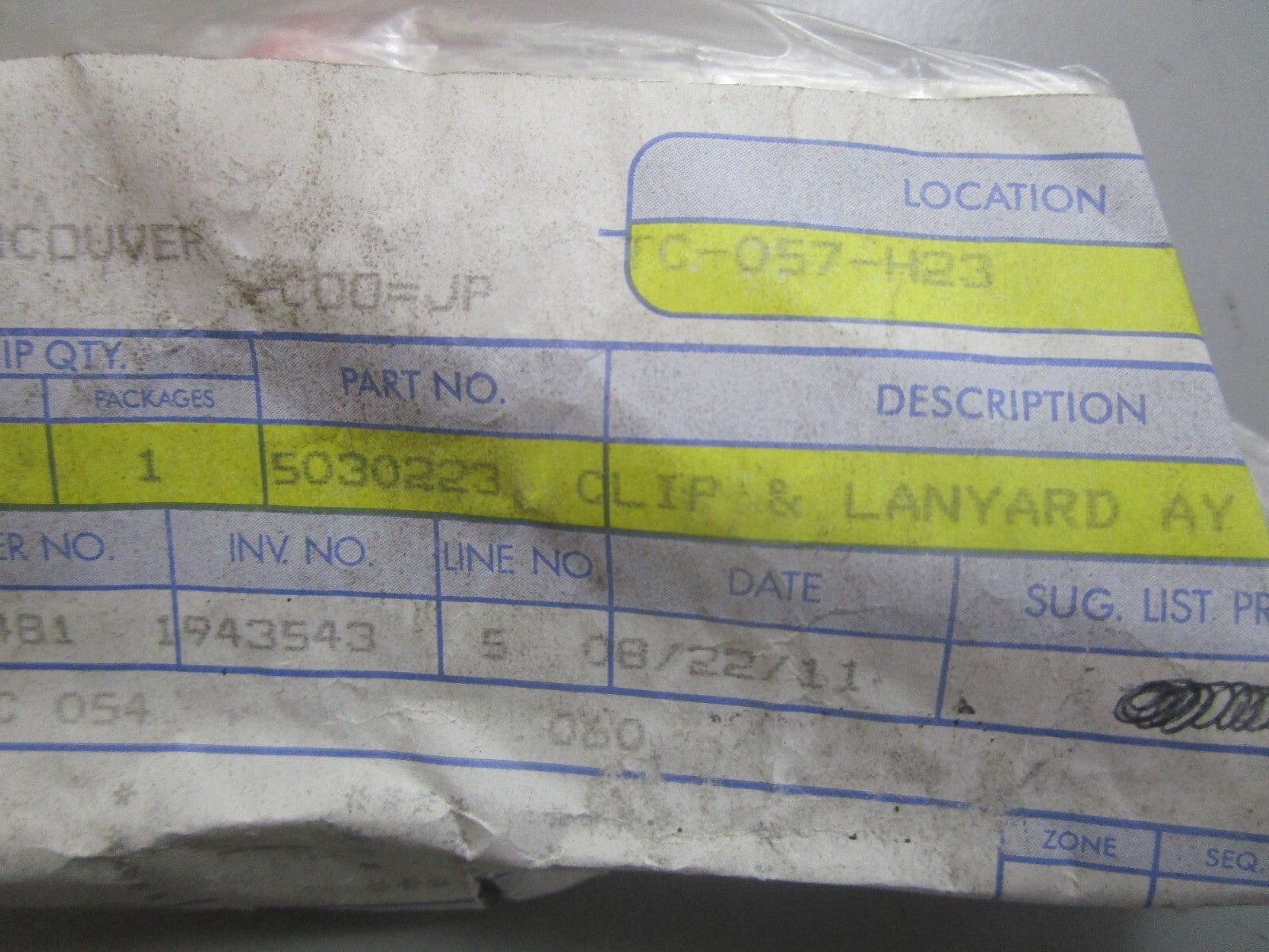 *NEW OEM* 0810 OMC Johnson Evinrude Clip & Lanyard Assembly 5030223