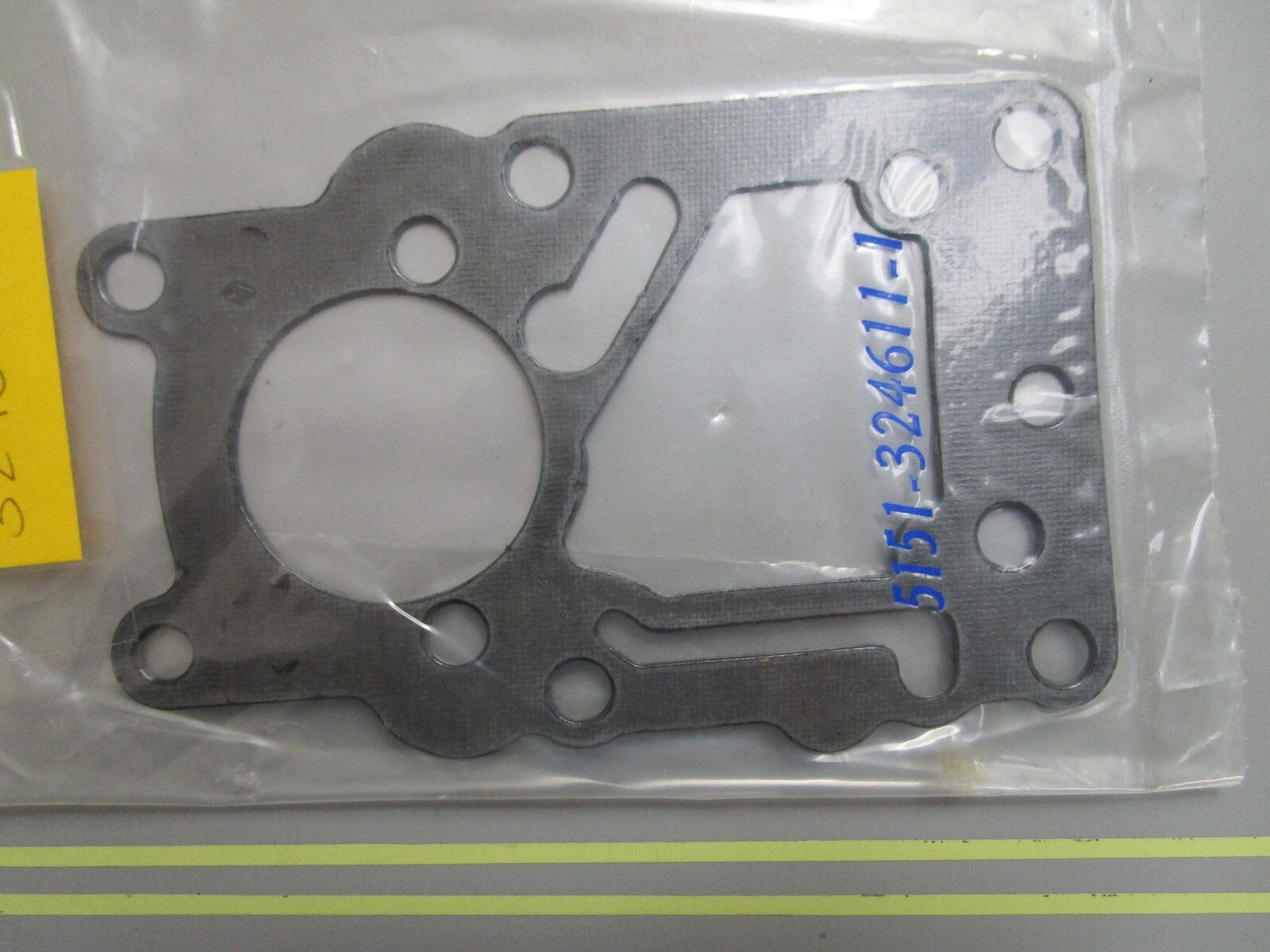 *NEW OEM* 0810 OMC Johnson Evinrude Gasket 324611 0324611