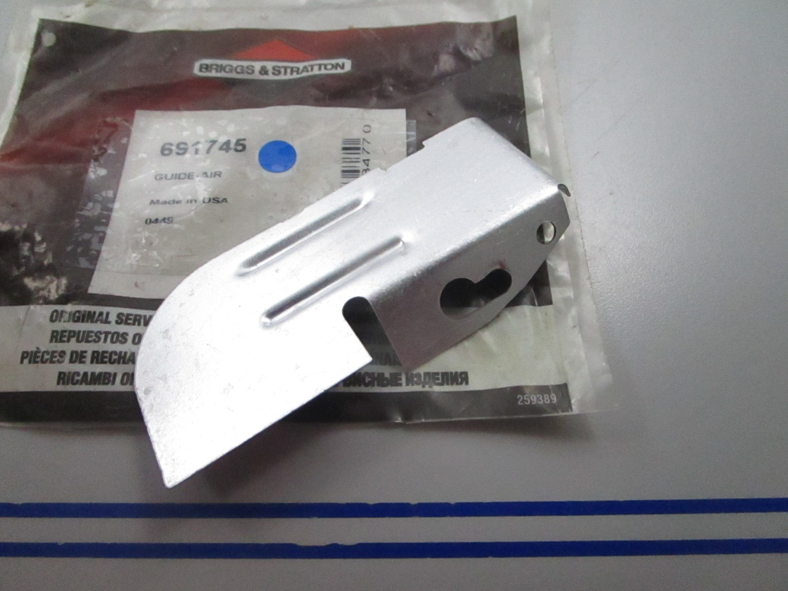 NEW OEM 691745 Briggs & Stratton Air Guide 0810