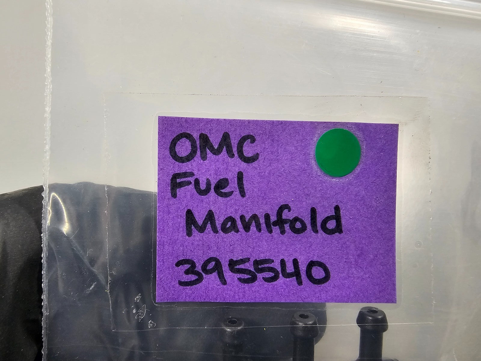NEW OEM 395540 0395540 OMC Johnson Evinrude Fuel Manifold 0810