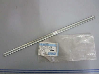 NEW OEM 9289588 Saab Molding Insert 0820