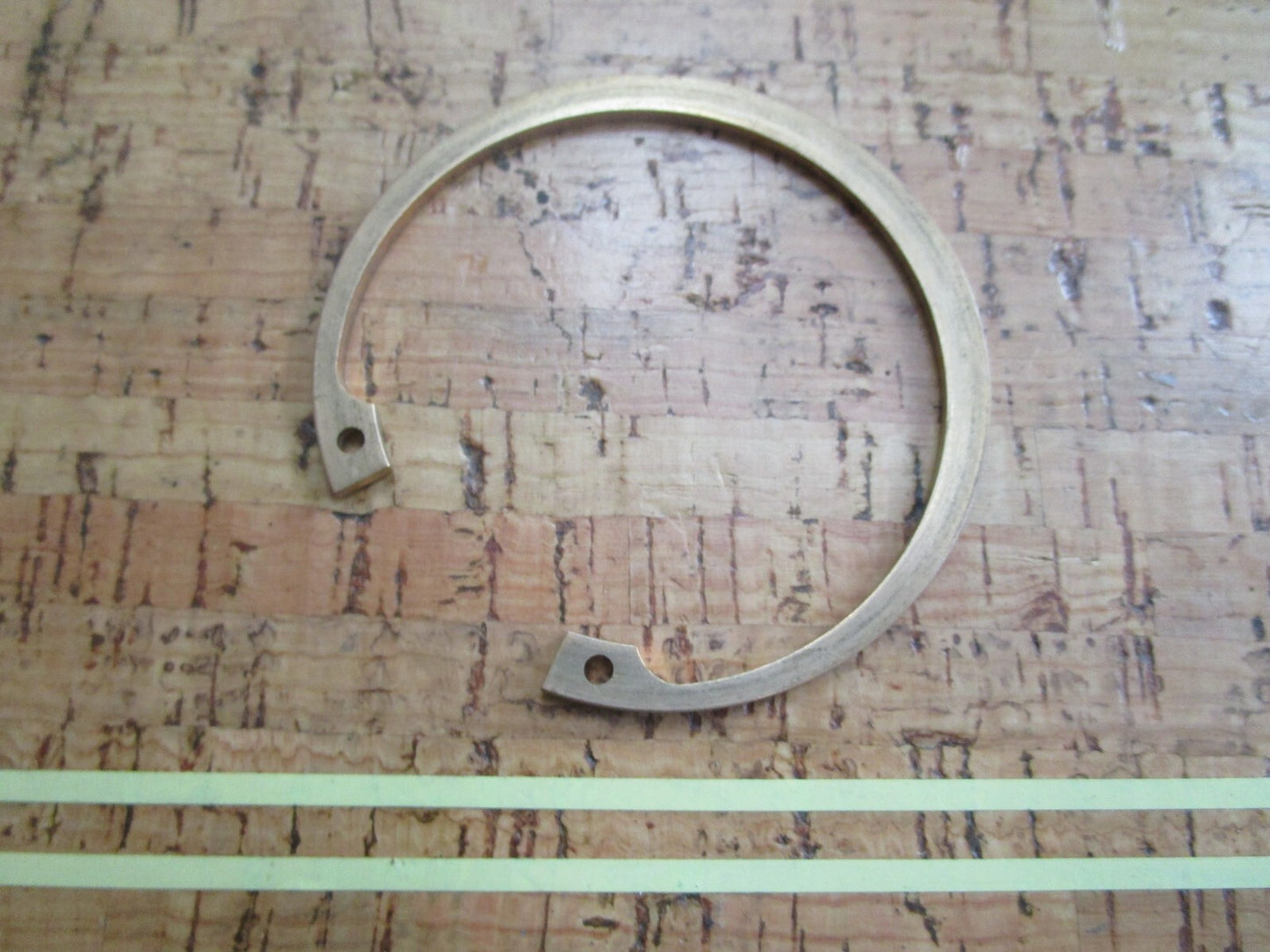 *NEW OEM* 0810 OMC Johnson Evinrude Retainer 912992 0912992