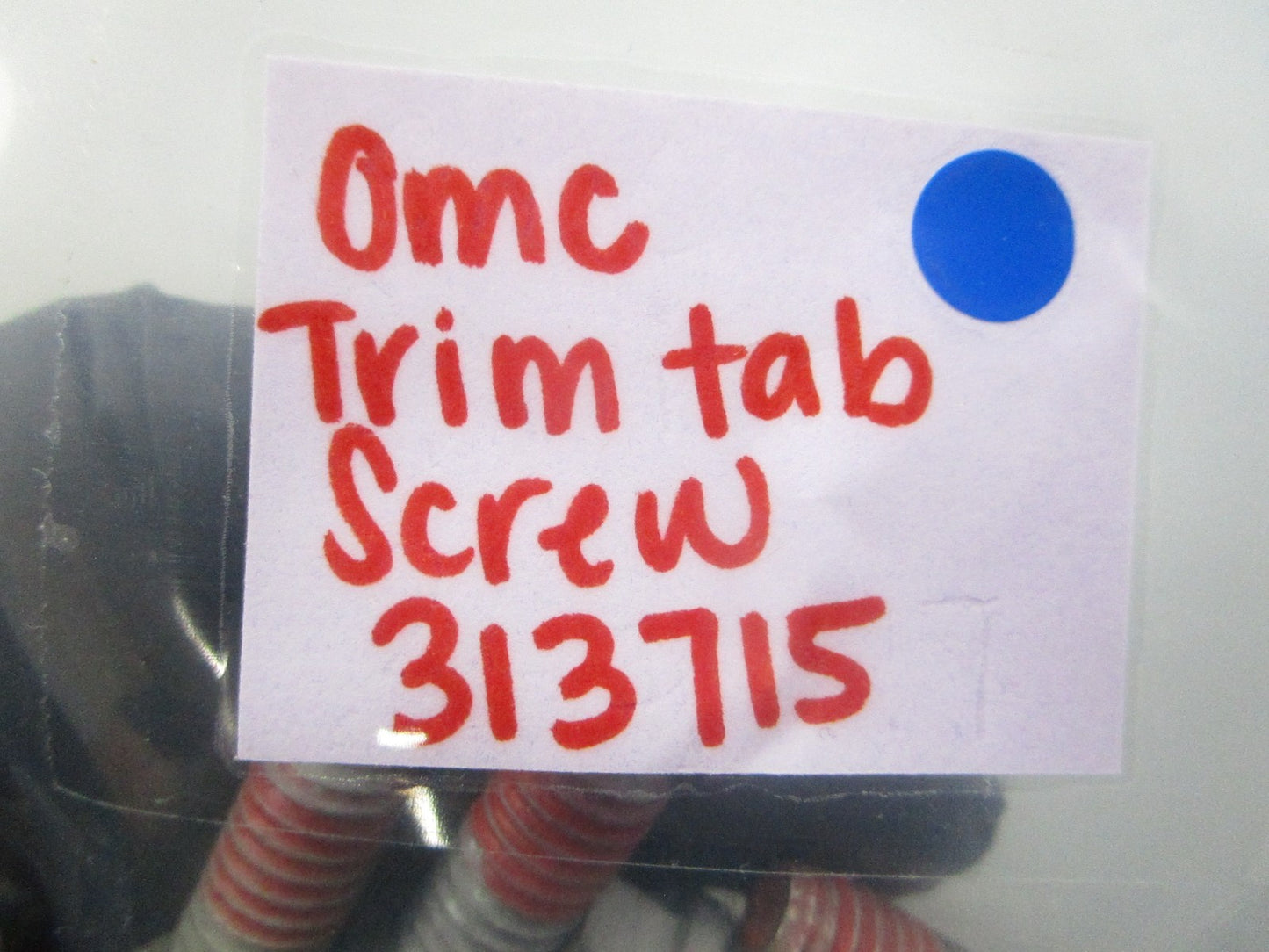 NEW OEM 313715 0313715 OMC Johnson Evinrude Trim Tab Screw 0810