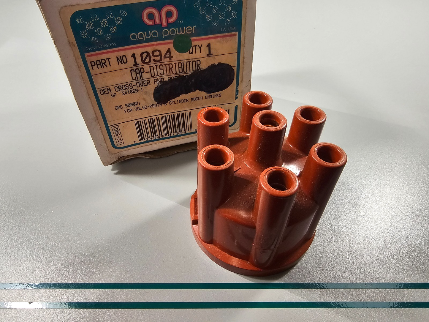 NEW 1094 Replaces: Volvo Penta 241669-1 Aqua Distributor Cap 0810