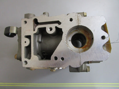 *NEW OEM* 0820 OMC Johnson Evinrude 4HP Cylinder & Crankcase Assy 389678 0389678