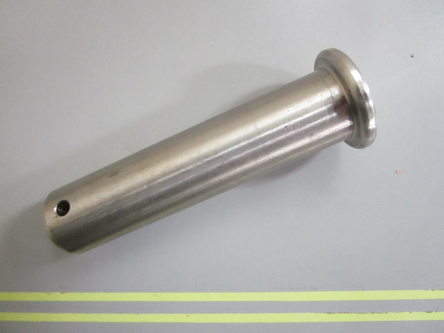 *NEW OEM* 0820 Volvo Penta Clevis Pin 3851604